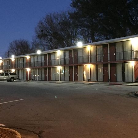 Cheshire Motor Inn Atlanta Exterior photo